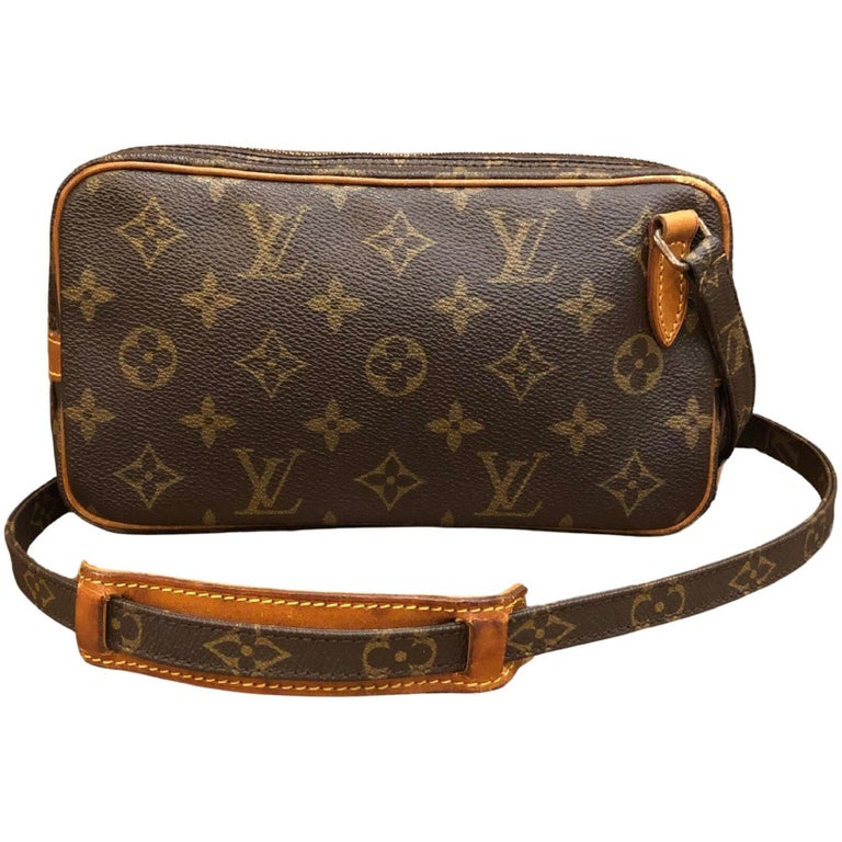 Louis Vuitton Phone Crossbody - 9 For Sale on 1stDibs
