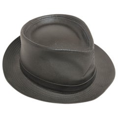 1990er AGNES B. Fedora Hut aus schwarzem Leder