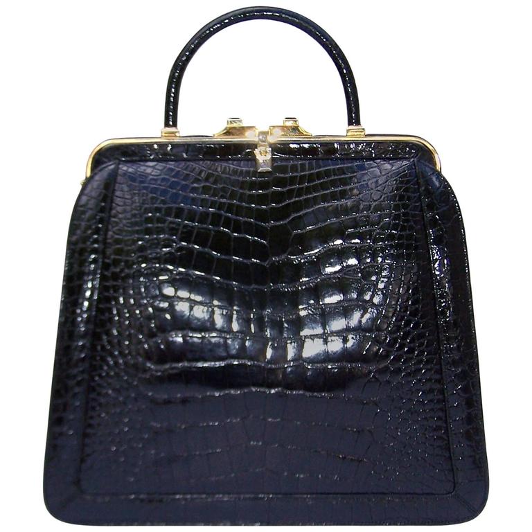 1990's Judith Leiber Black Alligator Handbag With Optional Shoulder Strap at 1stDibs