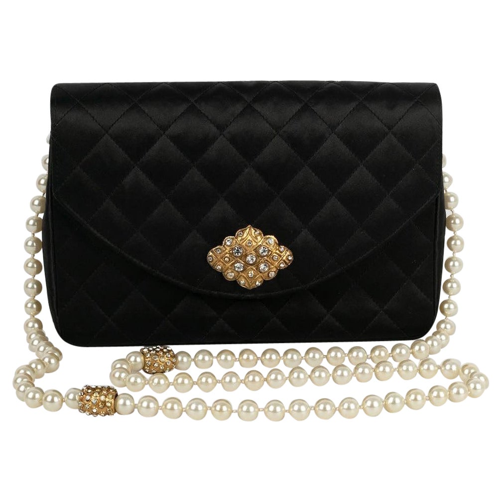 Chanel Black Quilted Caviar Medium Double Classic Flap Gold Chain Bag  1014c25 at 1stDibs | chanel black purse with gold chain, chanel gold chain  bag, chanel bag gold chain