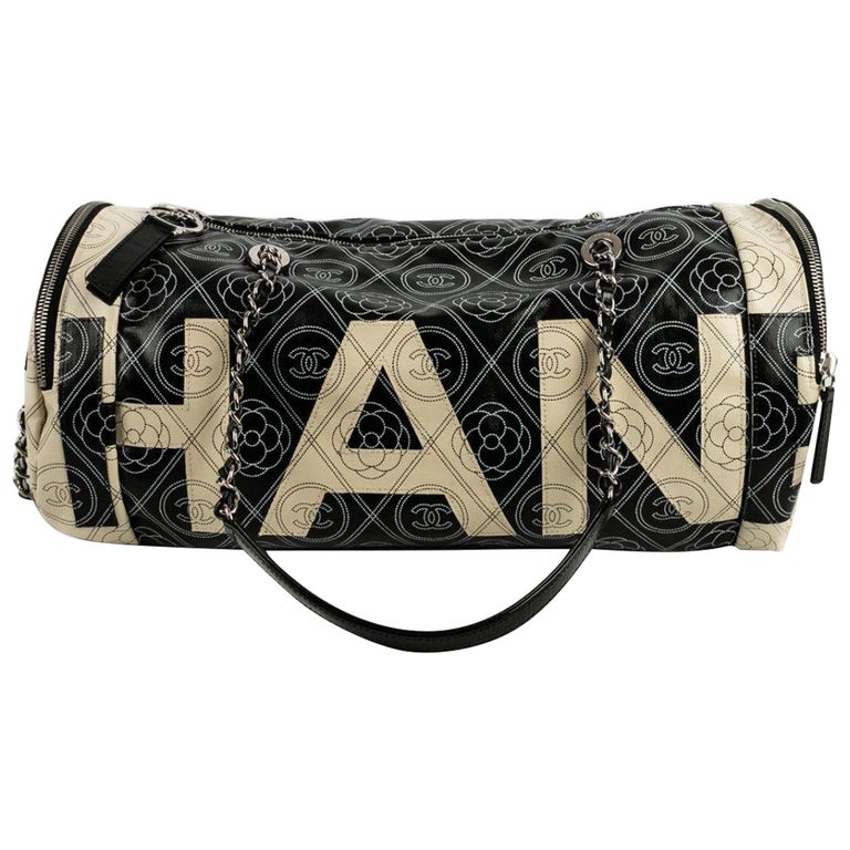 Chanel 2018 Black Lambskin Leather Jumbo Double Flap Shoulder Bag GHW