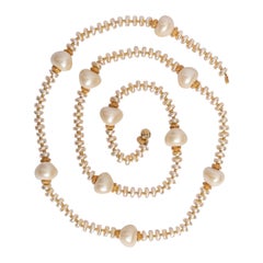 Retro Nina Ricci Baroque Pearly Beads Necklace