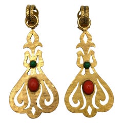 Boucles d'oreilles pendantes YVES SAINT LAURENT YSL d'inspiration Art Nouveau