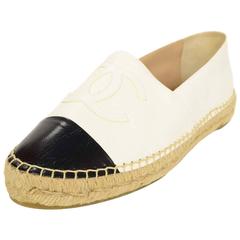 Chanel NEW Black & White Leather CC Espadrilles sz 40 w/ Box