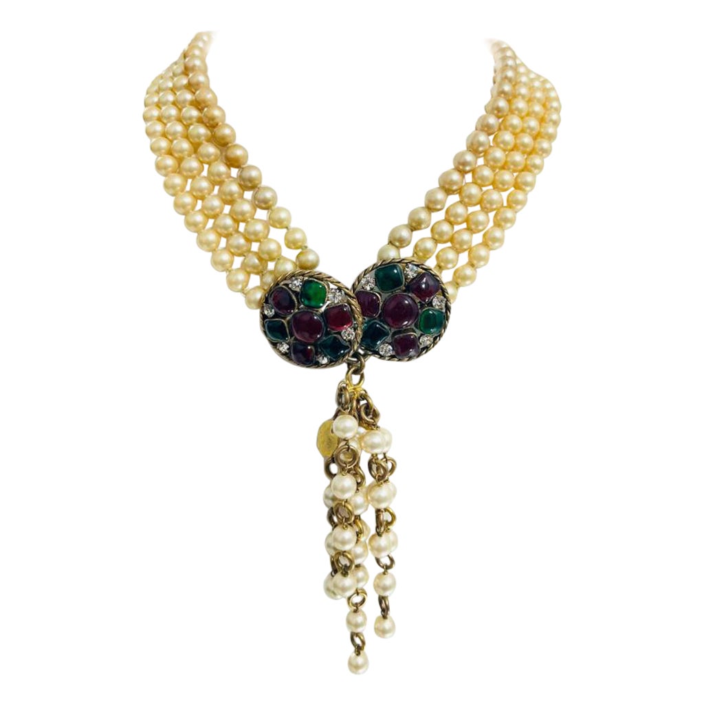 Chanel Collier vintage perles et Gripoix par Victoire de Castellane en vente