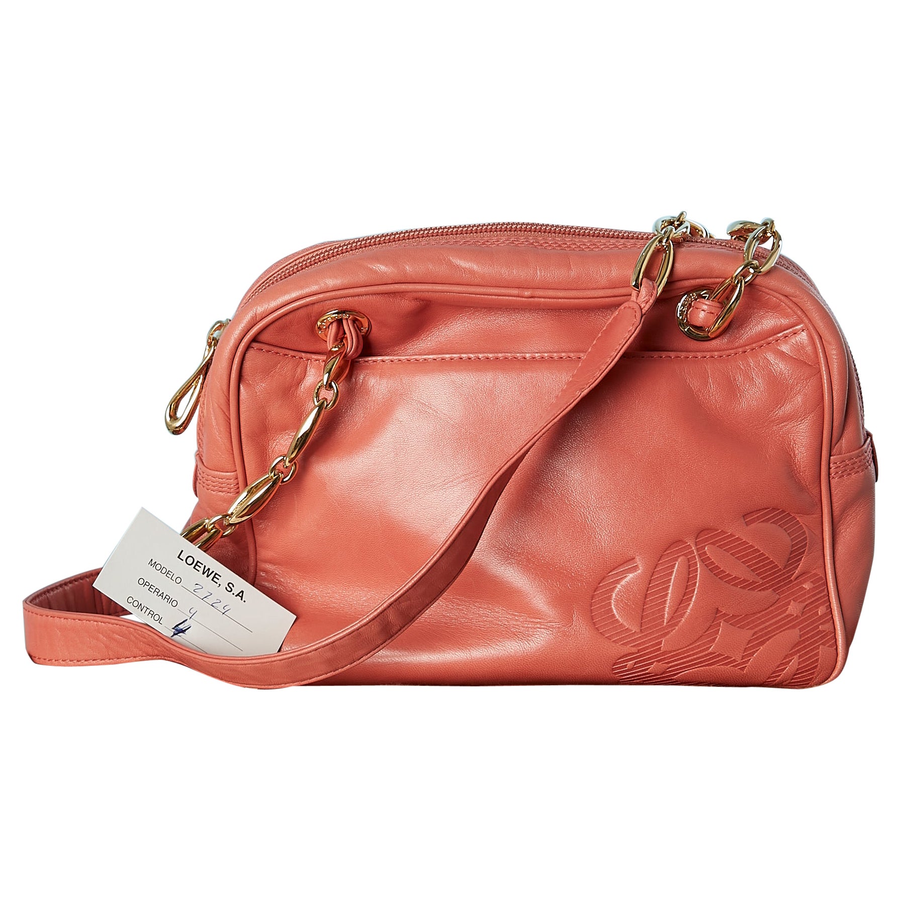 Pink leather shoulder bag with emboss brand and shoulder strap Loewe  For Sale