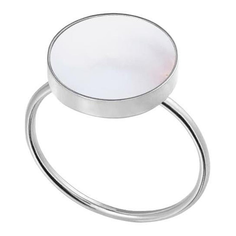 Bague en argent sterling avec opale blanche, taille 6,5 en vente