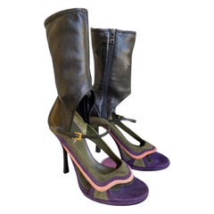 Used Prada SS 2008 Waves color ankle boot