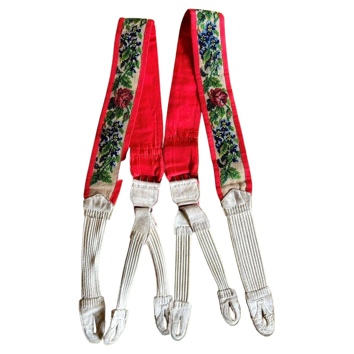 A point stitched pair of braces, taffeta and leather - England Circa 1840/1860 For Sale
