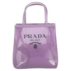 Prada Damen lila Logo Pailletten Mini Tote & Beutel