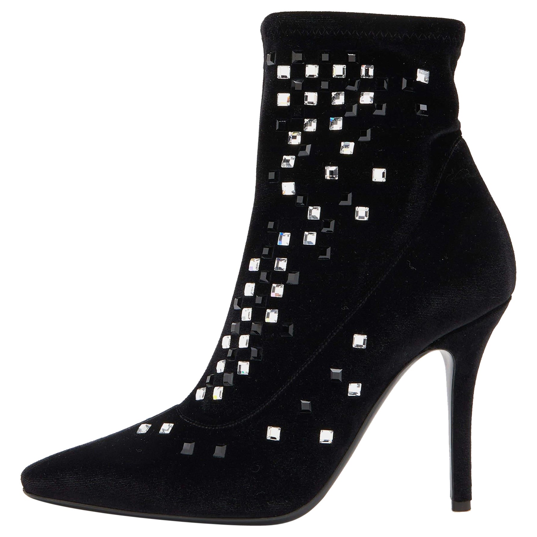 Giuseppe Zanotti Black Velvet Crystal Embellished Ankle Booties Size 38 For Sale