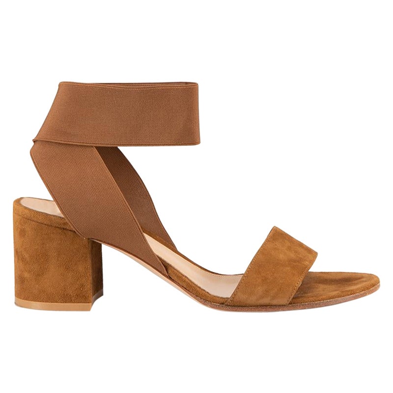 Gianvito Rossi Brown Suede Mid Block Heeled Sandals Size IT 39.5 For Sale