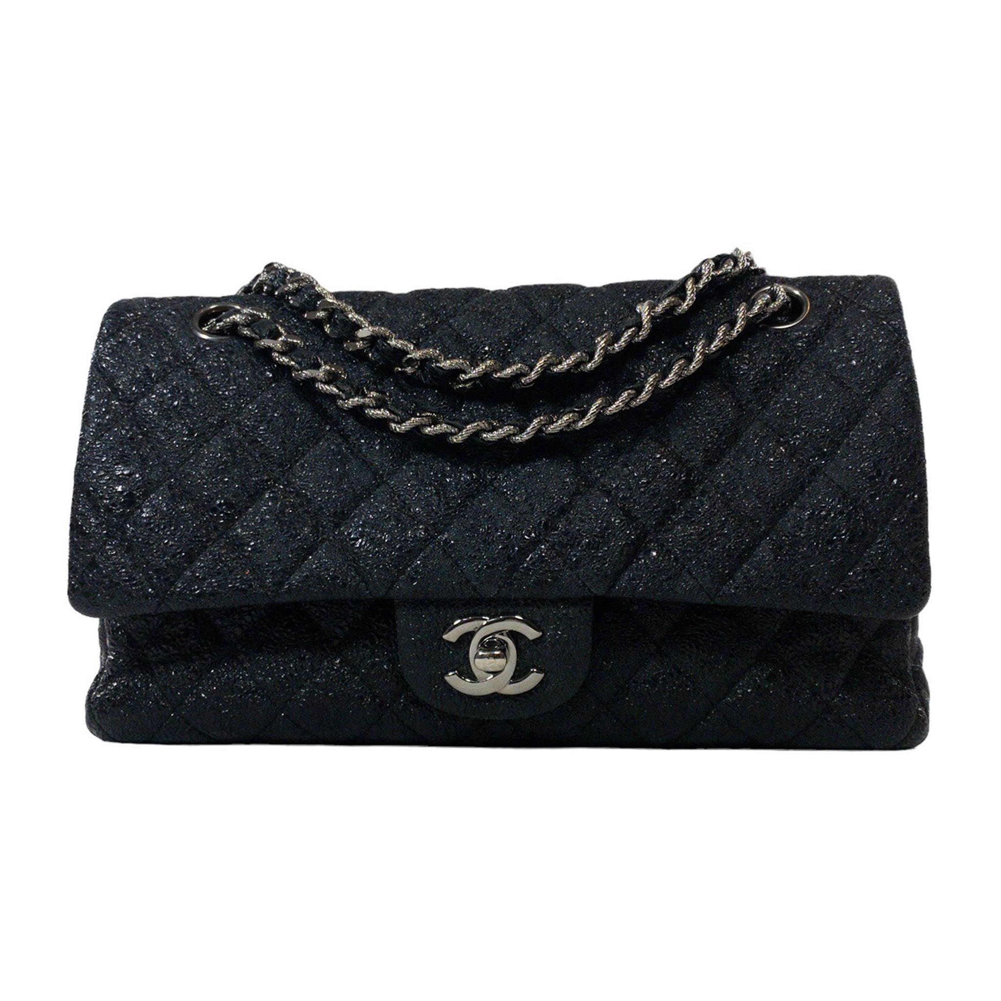 Chanel Schwarz Limited Edition Medium Classic Flap Silberne Hardware