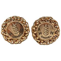 CHANEL Retro Gold Metal WHEAT SHEAF Round CLIP ON EARRINGS