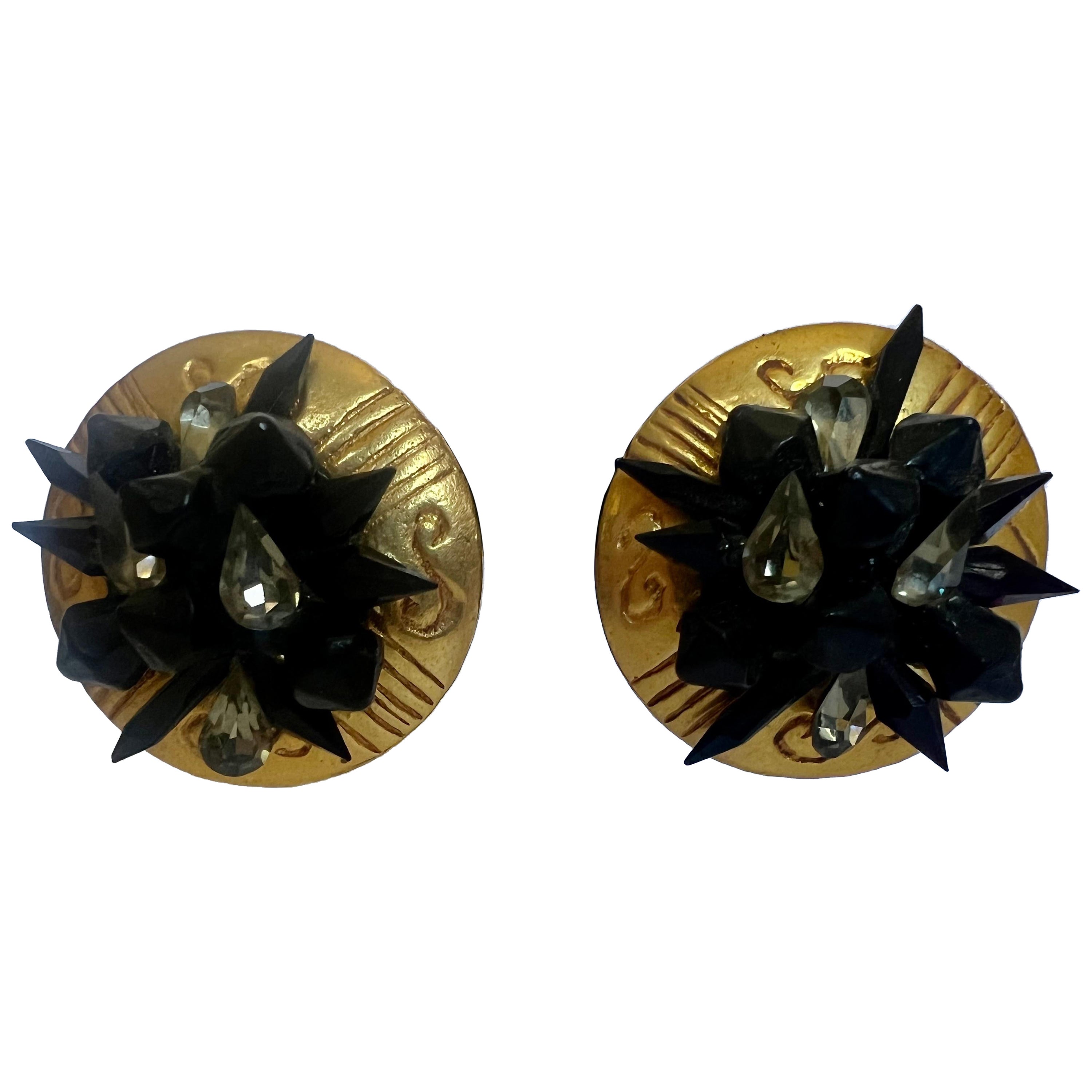 Boucles d'oreilles vintage Kalinger Paris or et cristal noir  en vente