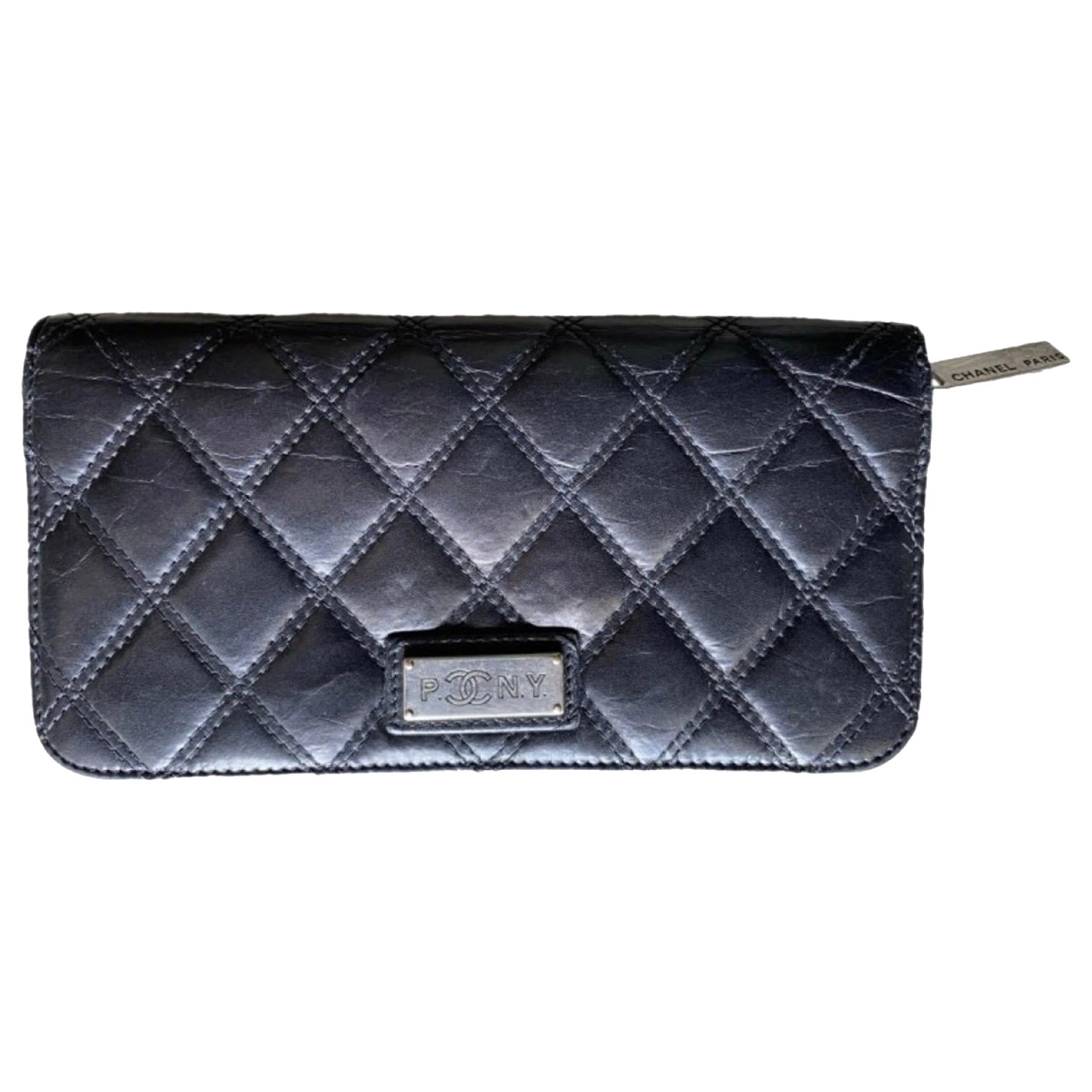 Chanel black quilted leather wallet  For Sale