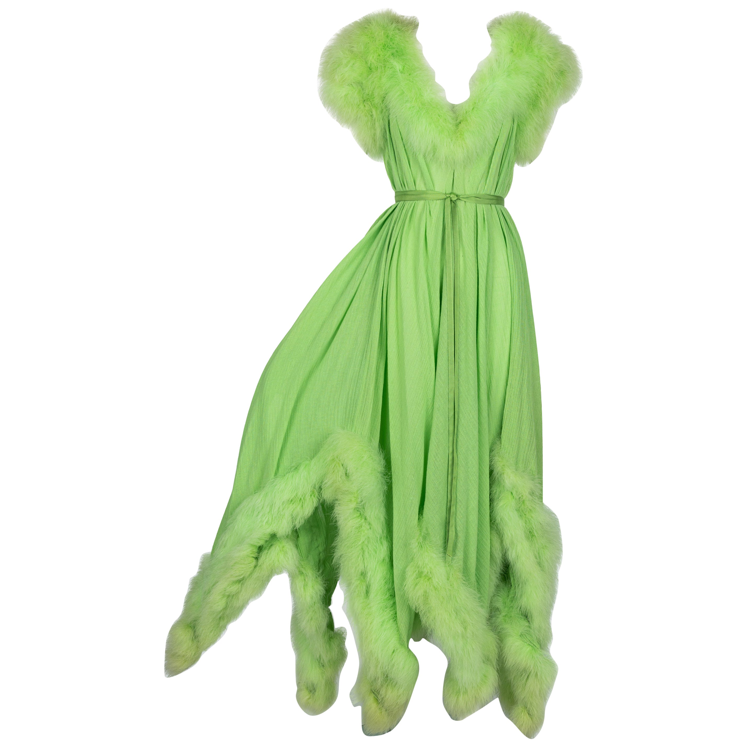Vintage Hellgrünes Maribu-Federkleid mit Federbesatz Maxikleid  im Angebot