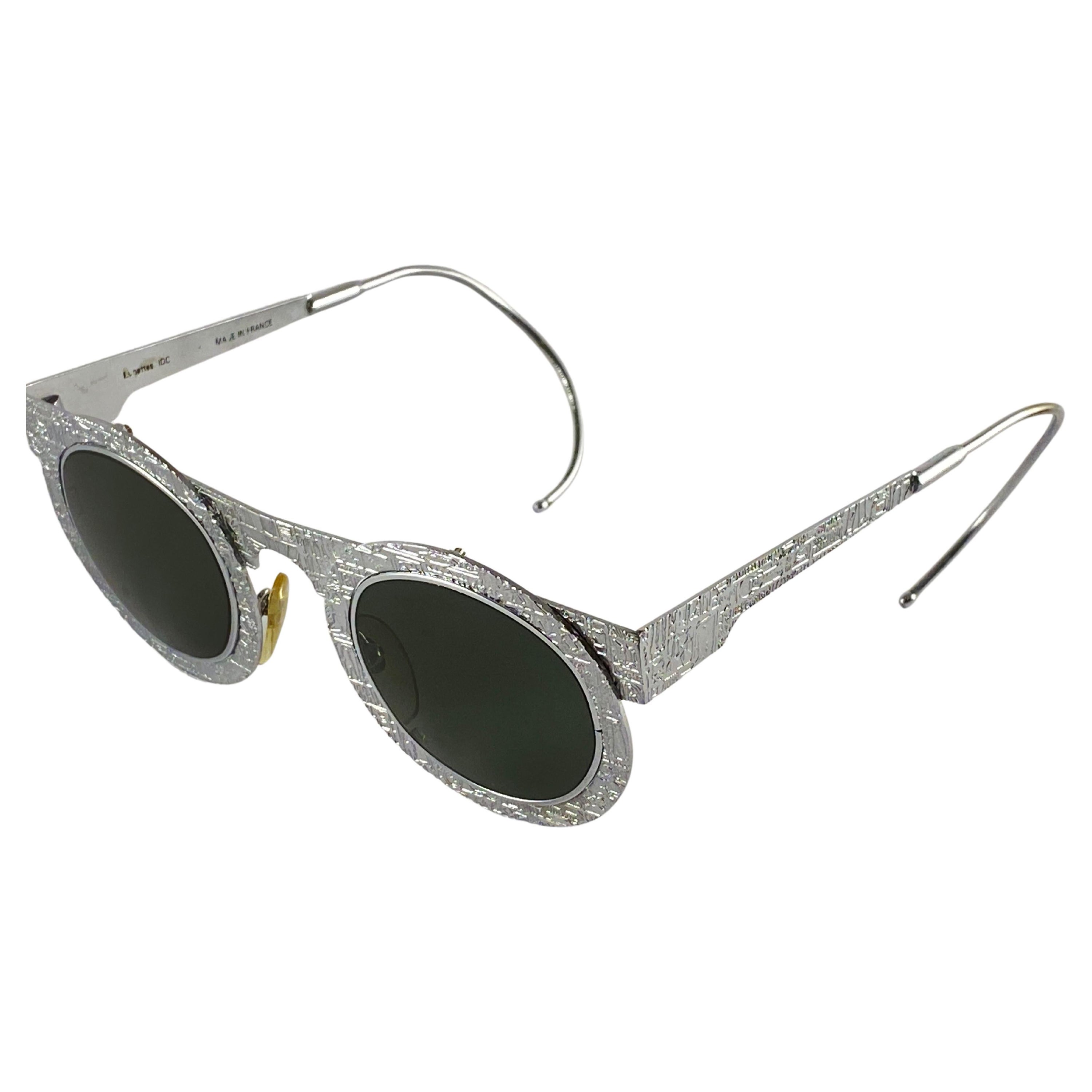New Vintage IDC Pour Marithe Francois Girbaud Round Silver Sunglasses France en vente