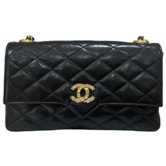 Vintage Chanel Bags - 833 For Sale on 1stDibs