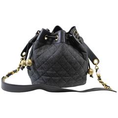 Vintage 1992 Chanel Wool and Leather Bag. Golden Hardware