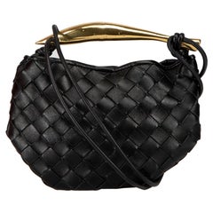 Bottega Veneta Damen-Mini-Umhängetasche aus schwarzem Leder Sardine Intreciatto