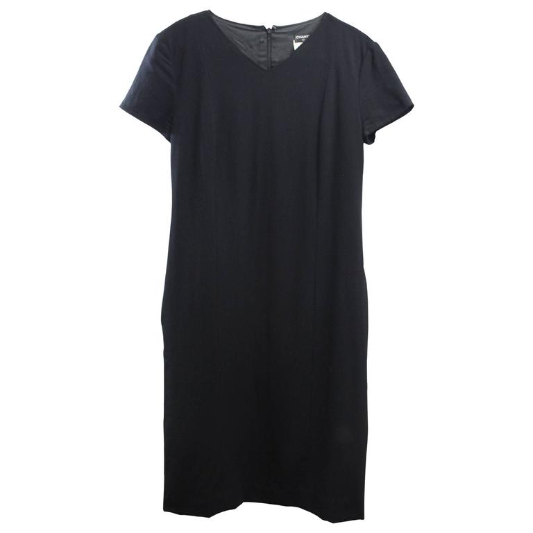 Chanel Little Black Dress. Size 38 For Sale at 1stDibs