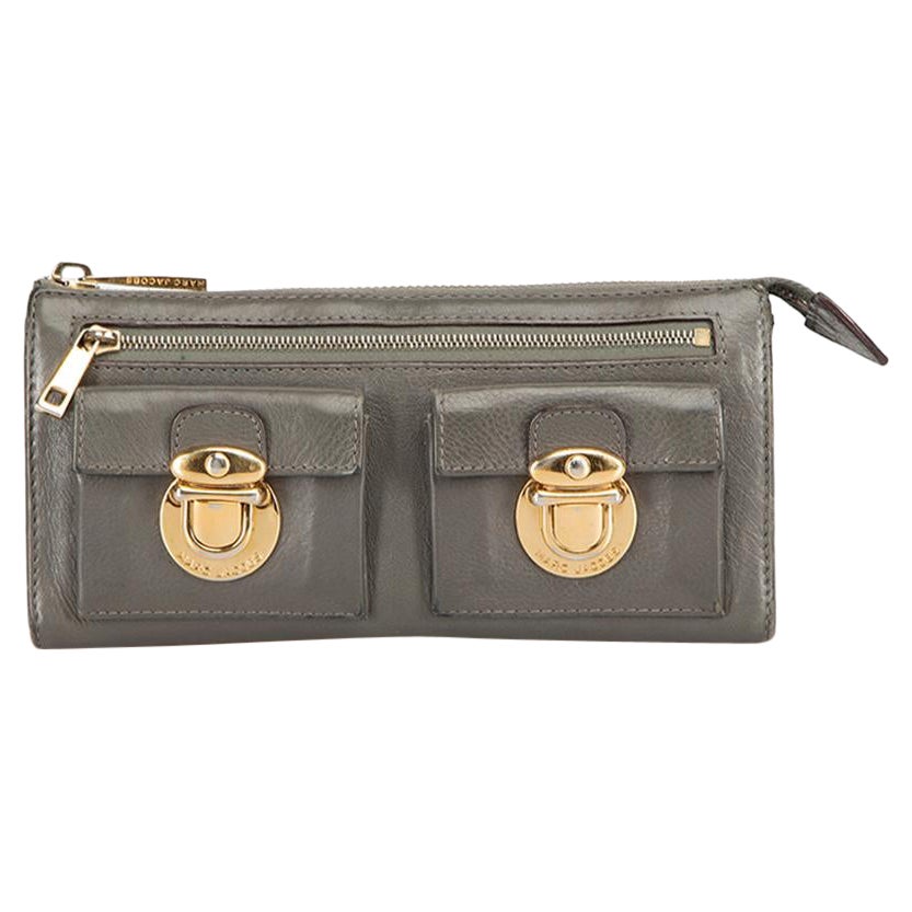 Marc Jacobs Women's Vintage Grey Leather Continental Wallet For Sale
