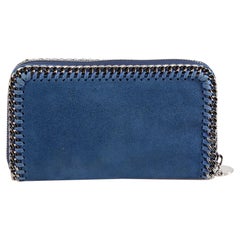 Stella McCartney Lange Falabella-Brieftasche für Damen aus blauem Wildleder