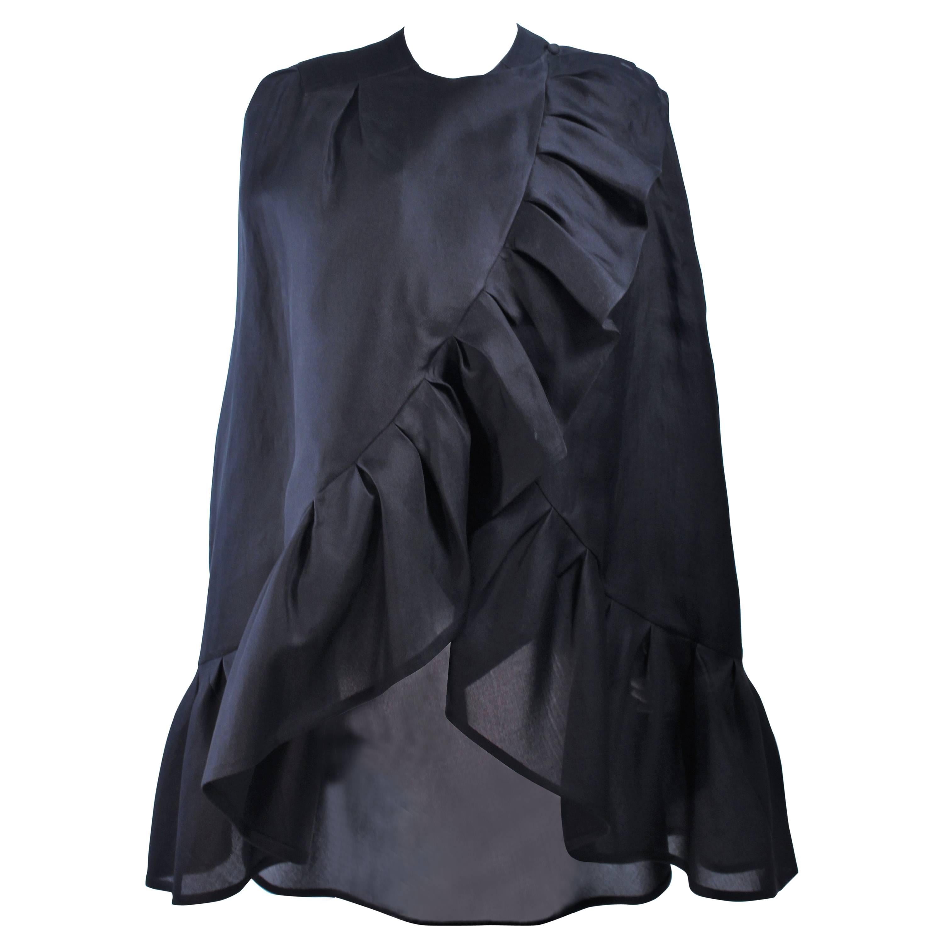 ANDRE LAUG ITALY Black Silk Ruffle Evening Cape For Sale