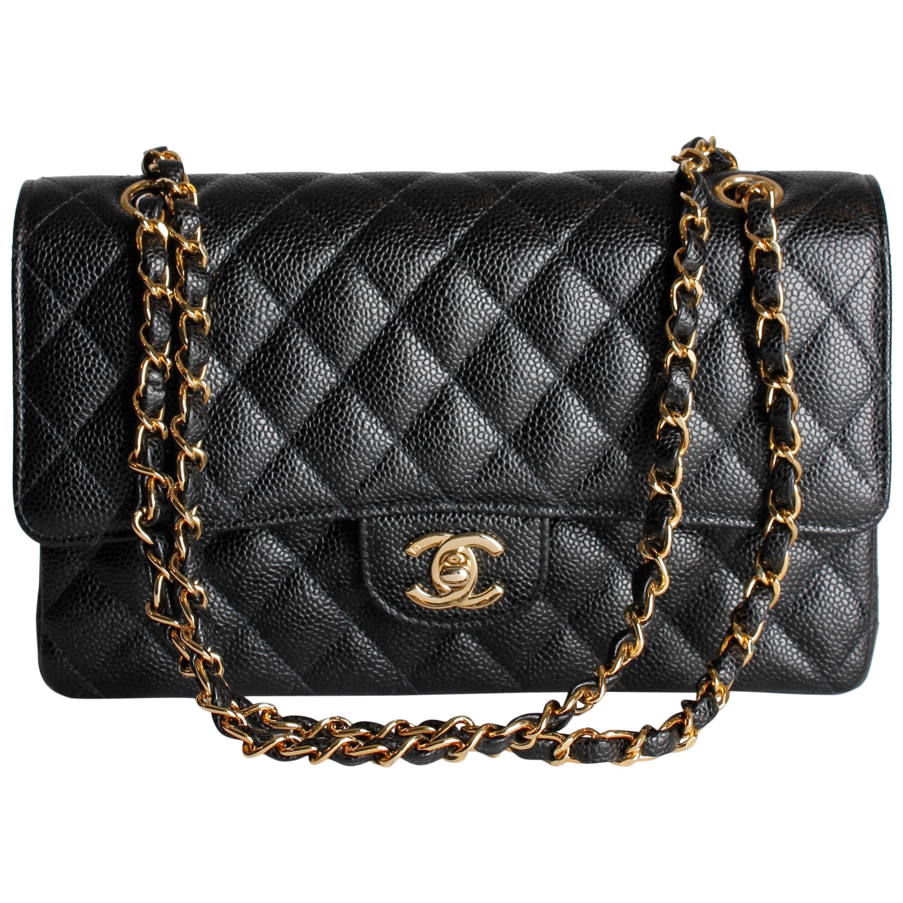 Antagelse mærke skrubbe Chanel 2.55 Caviar Medium Classic Double Flap Bag - black/gold at 1stDibs | chanel  caviar 2.55, chanel 2.55 caviar black, chanel 2.55 medium