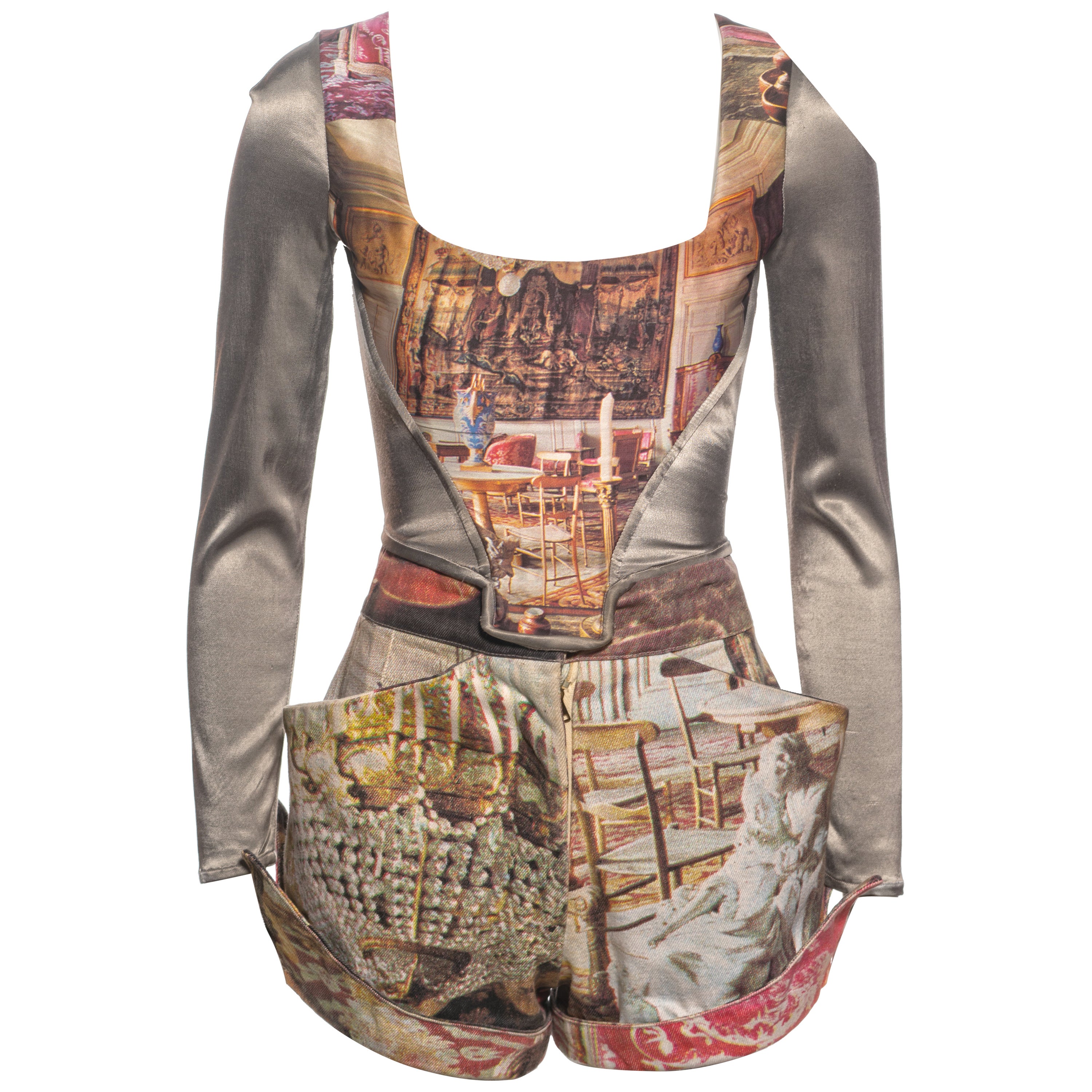 Vivienne Westwood Salon Bedrucktes Korsett und Denim-Shorts aus Denim, F/S 1992
