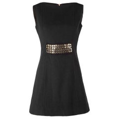Schwarzes Minikleid aus Wolle mit Metallringdetails, Größe M