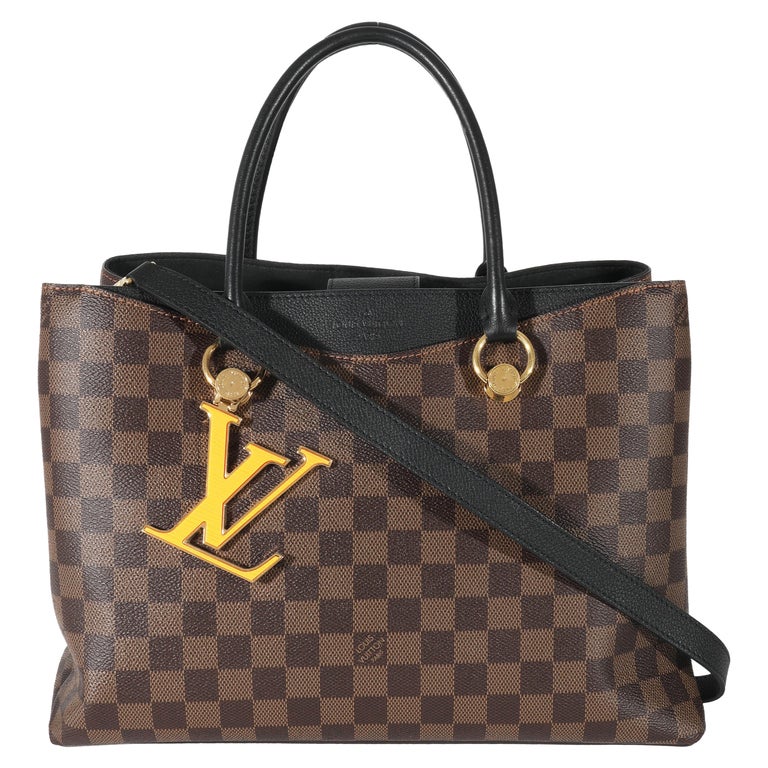 Louis Vuitton Monogram Silk LV Logo Trunk Bags Scarf/Wrap LV-0519N-0181