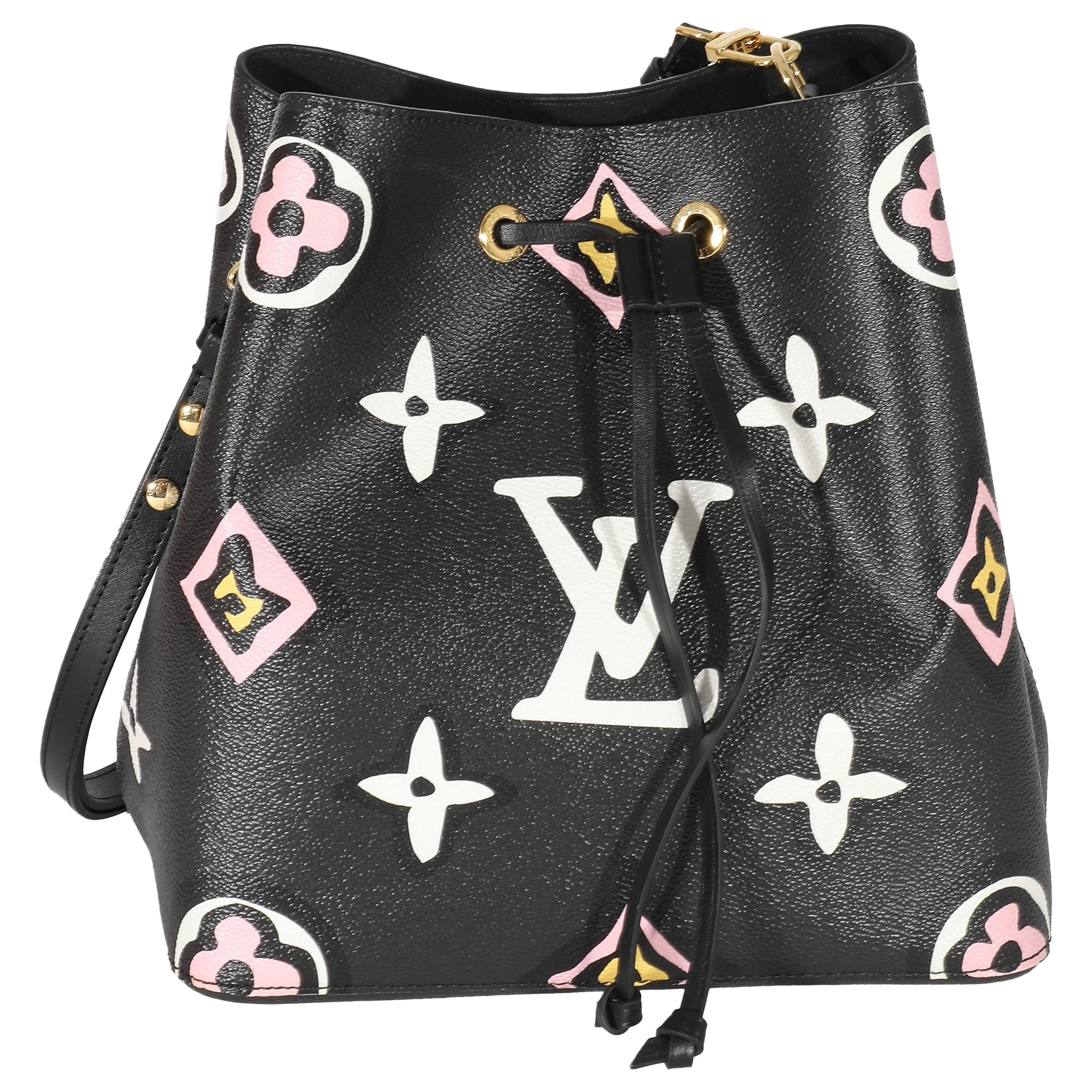 Near Perfect LOUIS VUITTON black Monogram NEONOE MM 100% Authentic