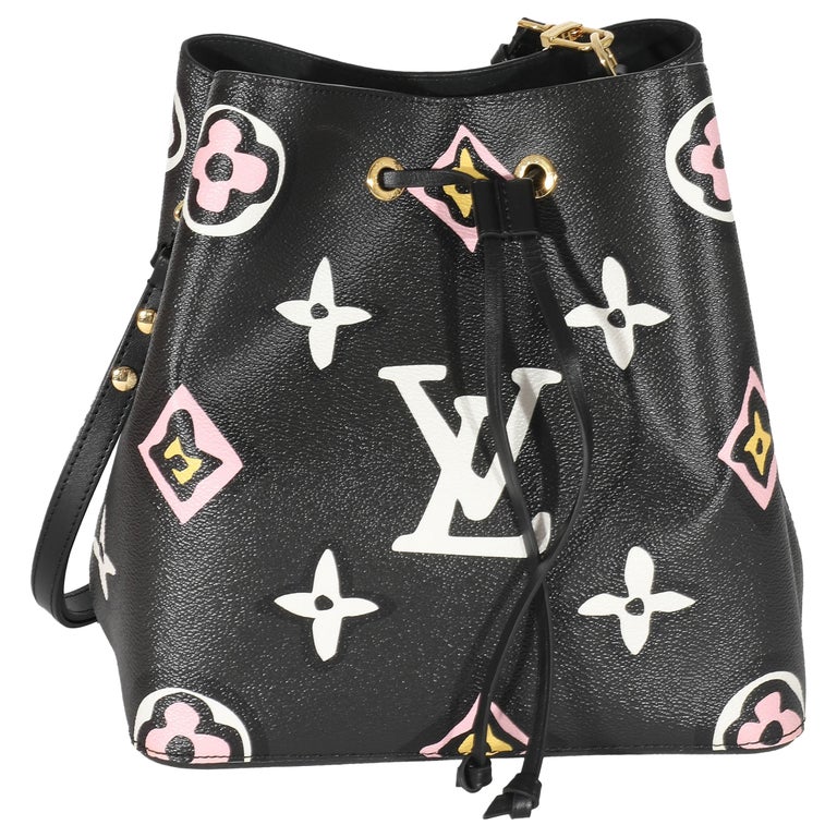 Louis Vuitton, Bags, Louis Vuitton Wild At Heart Black Shoulder Bag  Monogram Giant Neo Noe Handbag
