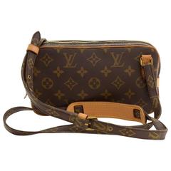 Vintage Louis Vuitton Pochette Marly Bandouliere Monogram Canvas Shoulder Bag