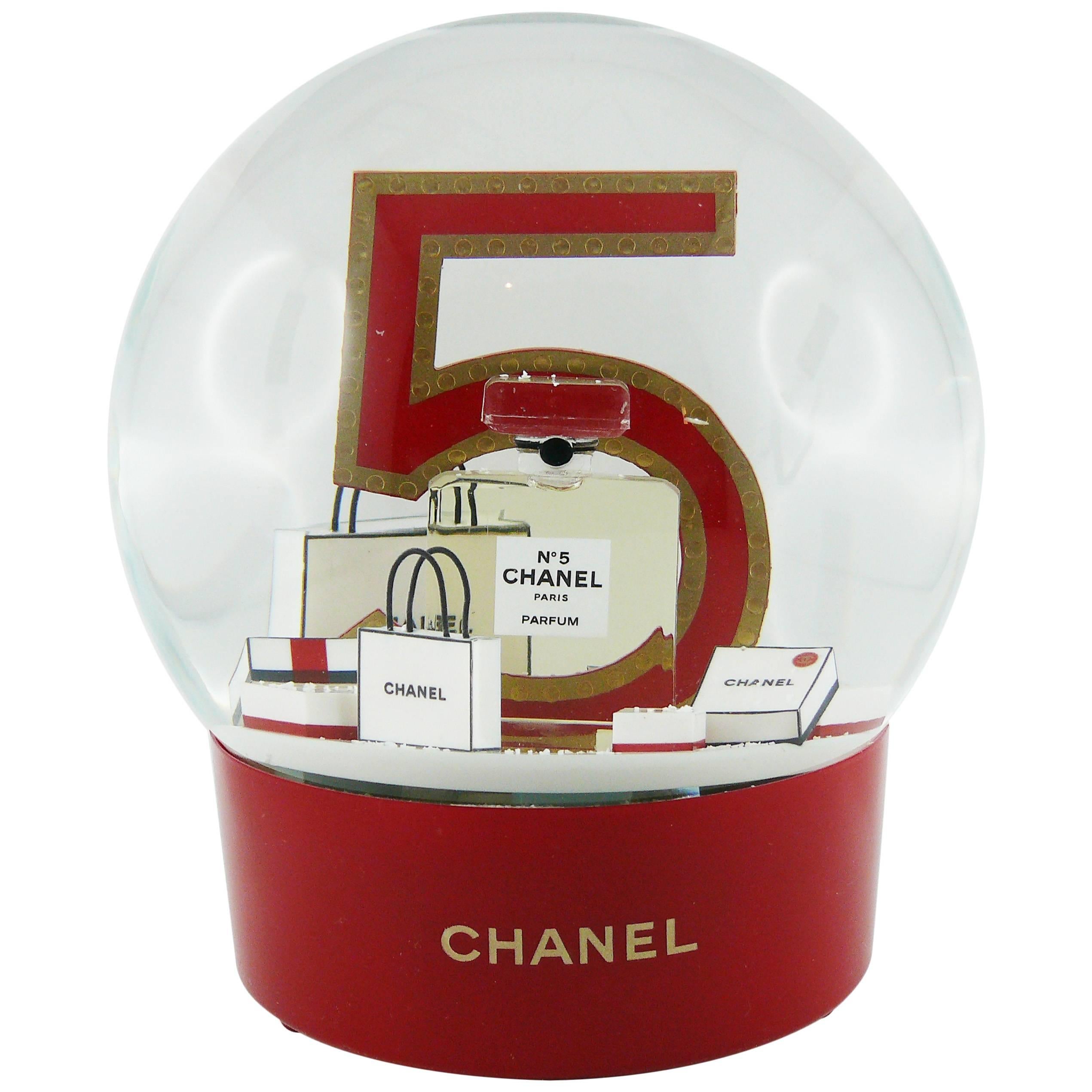 Chanel Huge N°5 Perfume Bottle Rechageable Snow Dome
