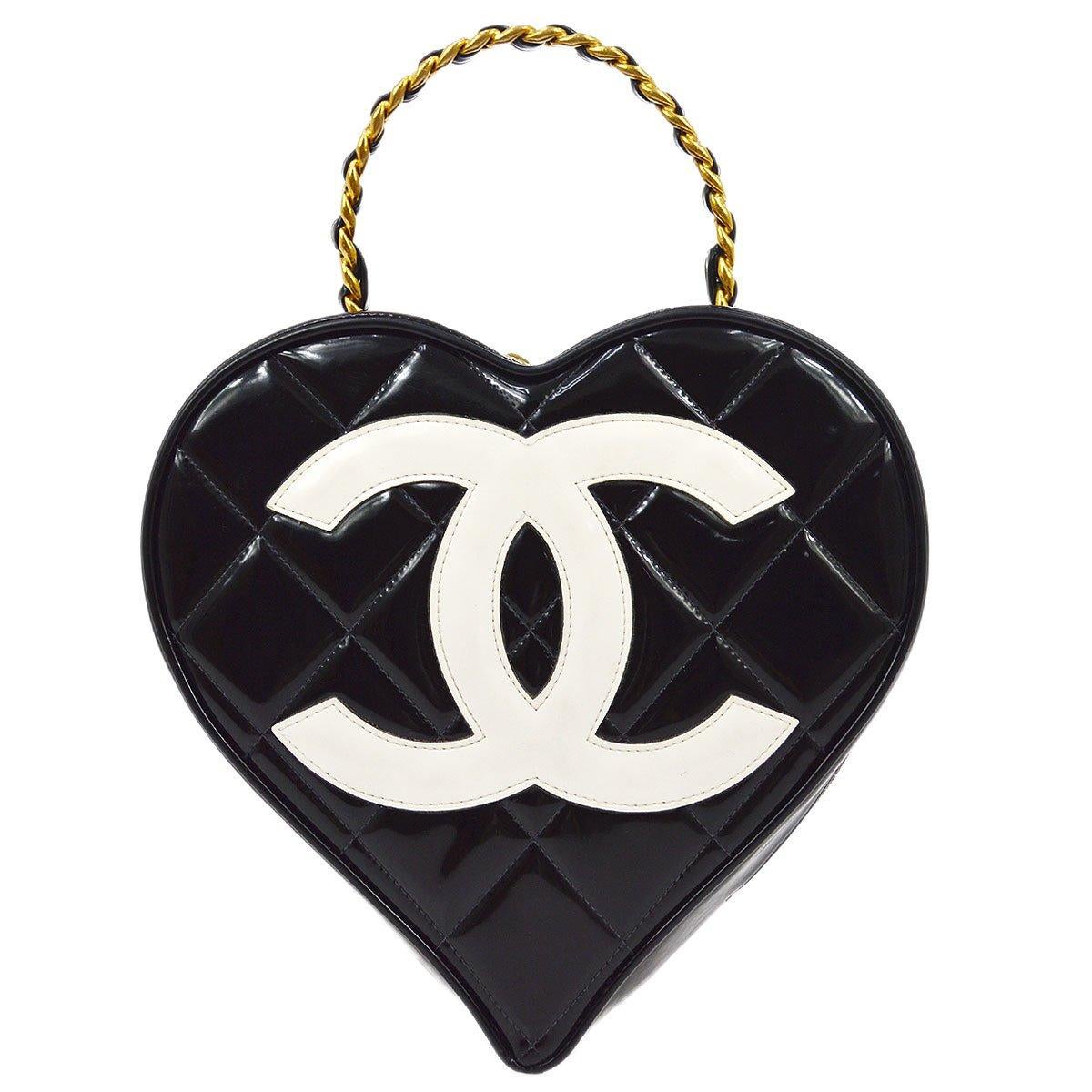 Chanel 1995 Heart Vanity Handbag For Sale