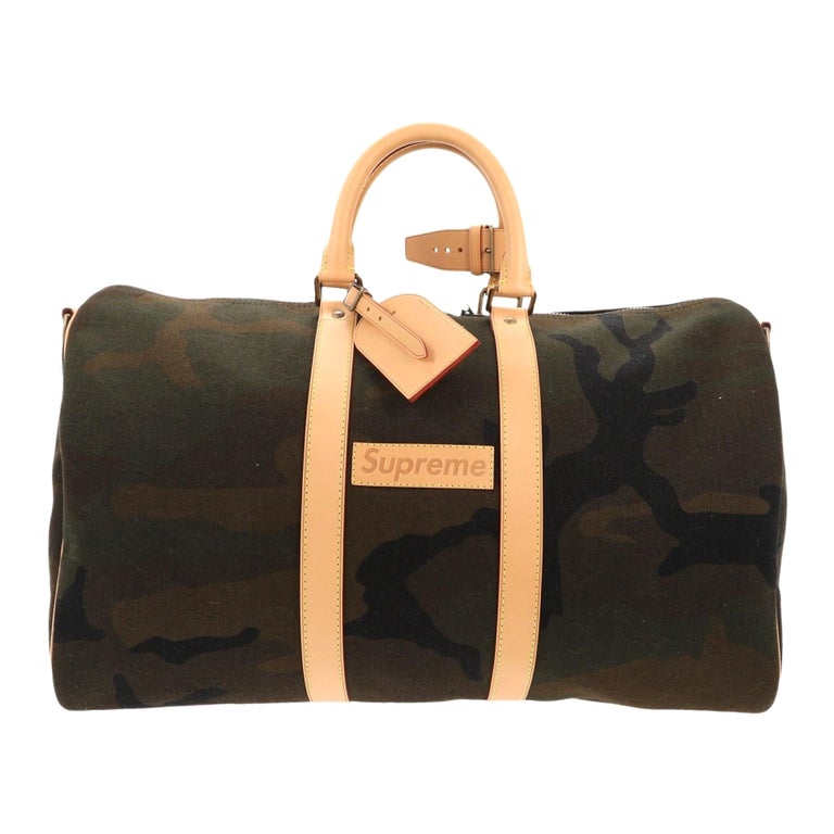 Louis Vuitton X Supreme Keepall 45 Camo Camo Keepall Bandouliere 45 Travel  Bag For Sale at 1stDibs