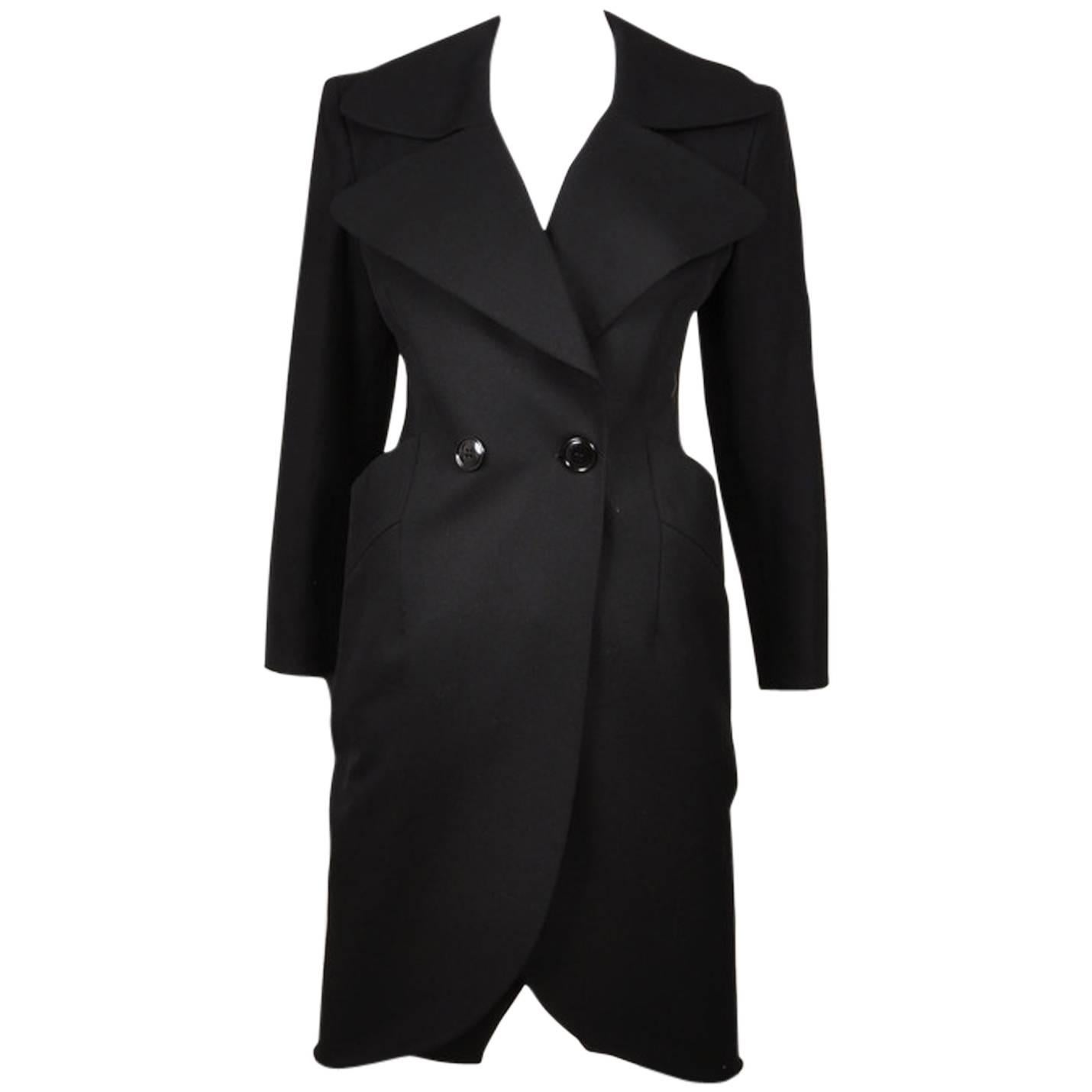 Vintage Gianfranco Ferre Black Wool Double Breasted Coat Size 40 For Sale