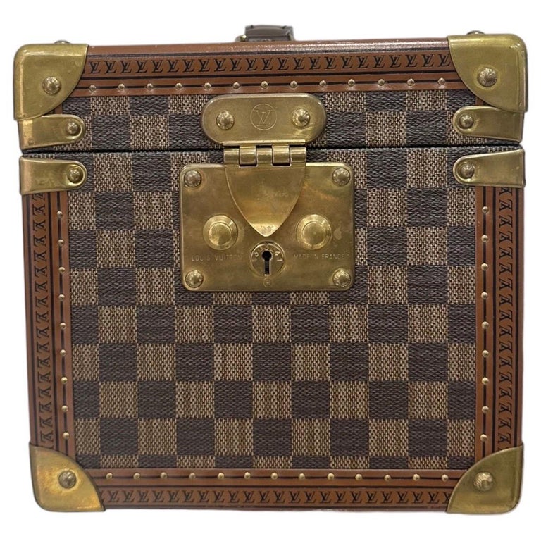 Louis Vuitton, Bags, Louis Vuitton Canvasvisit Trunks Bags Tote Preloved  Good Collection