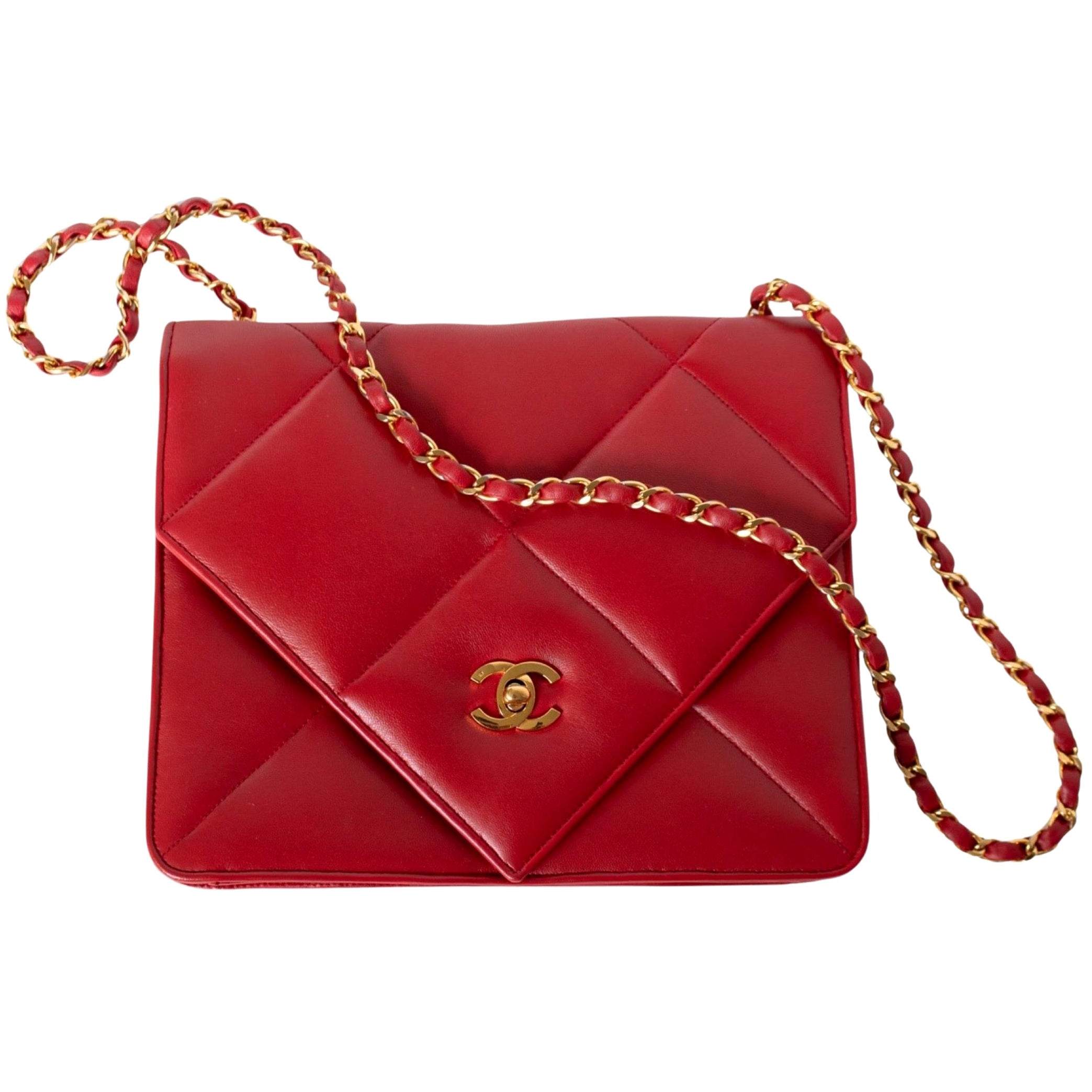 Classic Chanel 19 Vintage Rare 90s Jumbo Lambskin Red Envelope Flap Bag For Sale  at 1stDibs