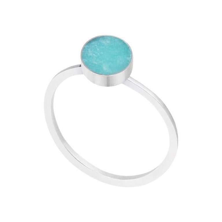 Ring with chrysoprase sterling silver size 6.5 For Sale