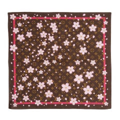 Takashi Murakami Sakura sur Bandana à monogramme Louis Vuitton