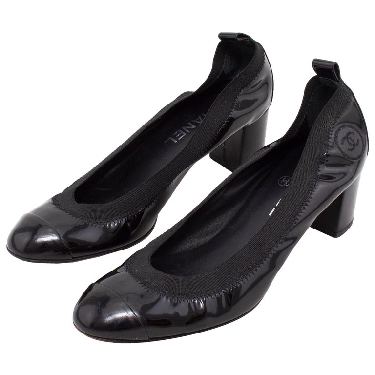 Black Patent Leather Block Heel - 34 For Sale on 1stDibs