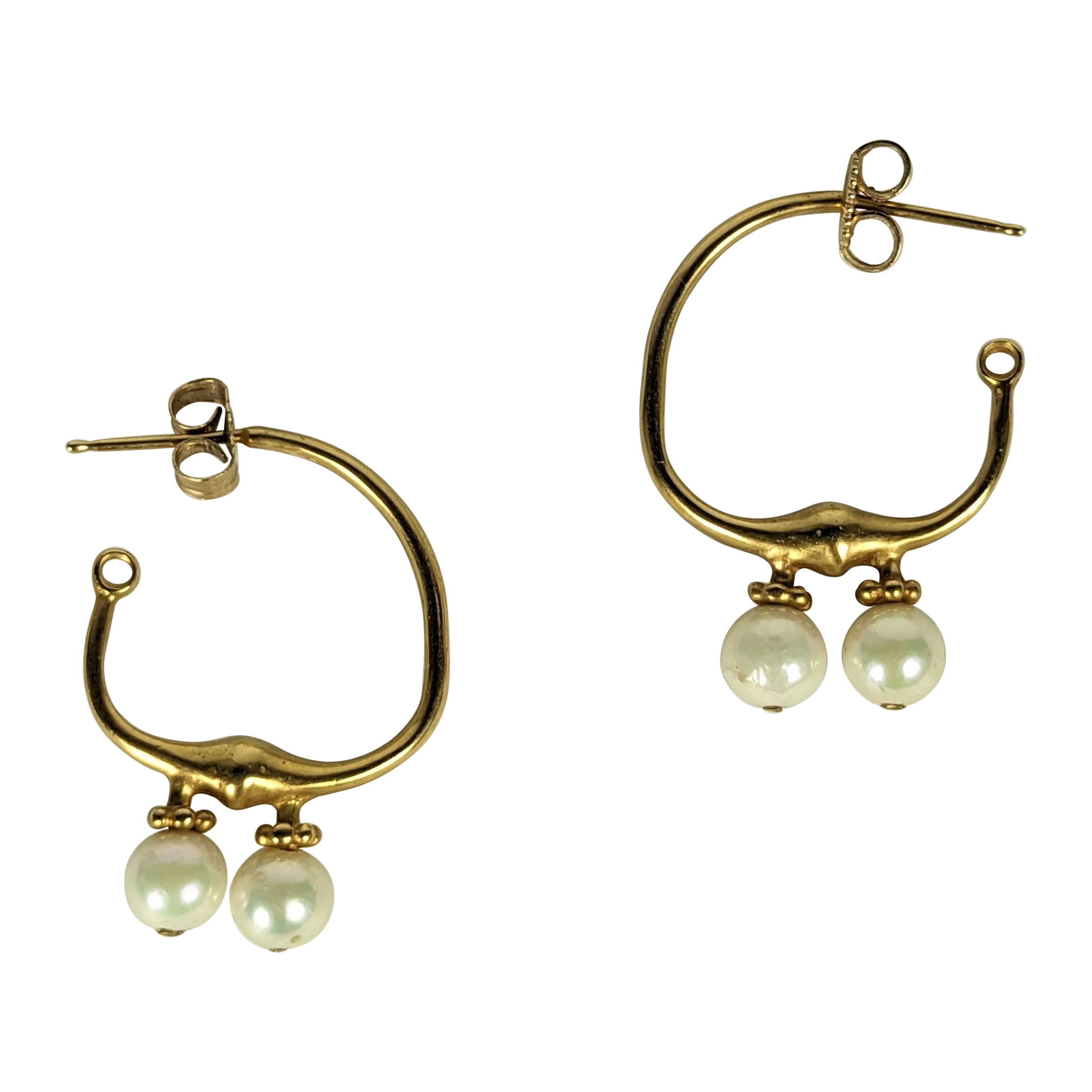 Elegant Artisanal Gold and Pearl Hoop Earrings For Sale