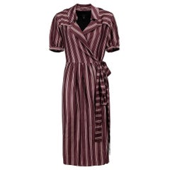 Gestreiftes Wickel-Midikleid in Burgunderrot Größe XS