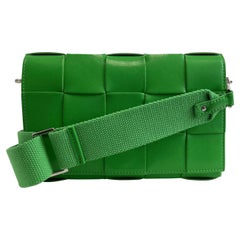 Bottega Veneta - NEW Parkeet Green Leather Cassette Crossbody w/ Coin Purse