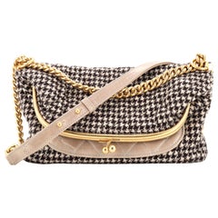 Chanel Tabatiere Kisslock Klapptasche aus Tweed mit gestepptem Kalbsleder Medium