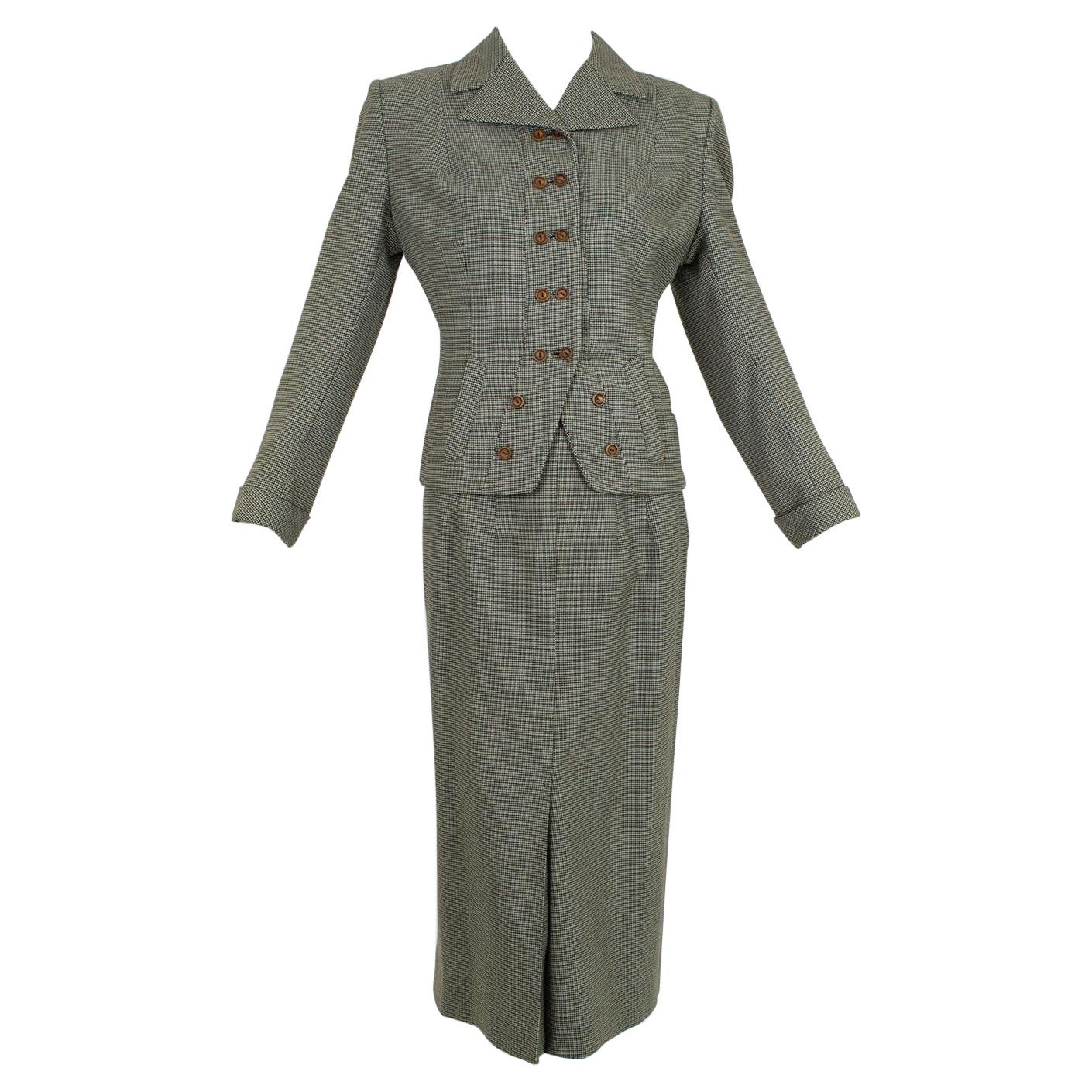 French Blue and Brown Houndstooth Cutaway Suit with Novelty Buttons – S-M, 1940s For Sale